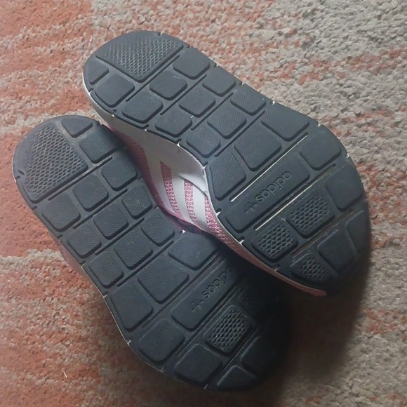 Adidas Big Kids sneakers - Picture 5 of 5